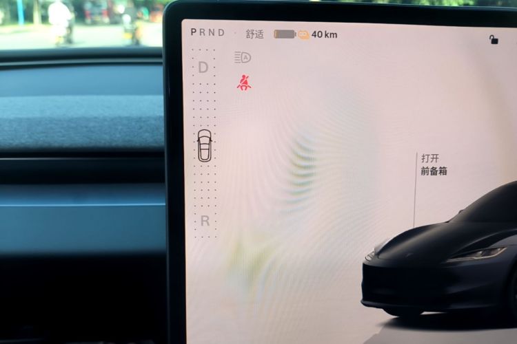 Tesla Model 3 2025 car image #14
