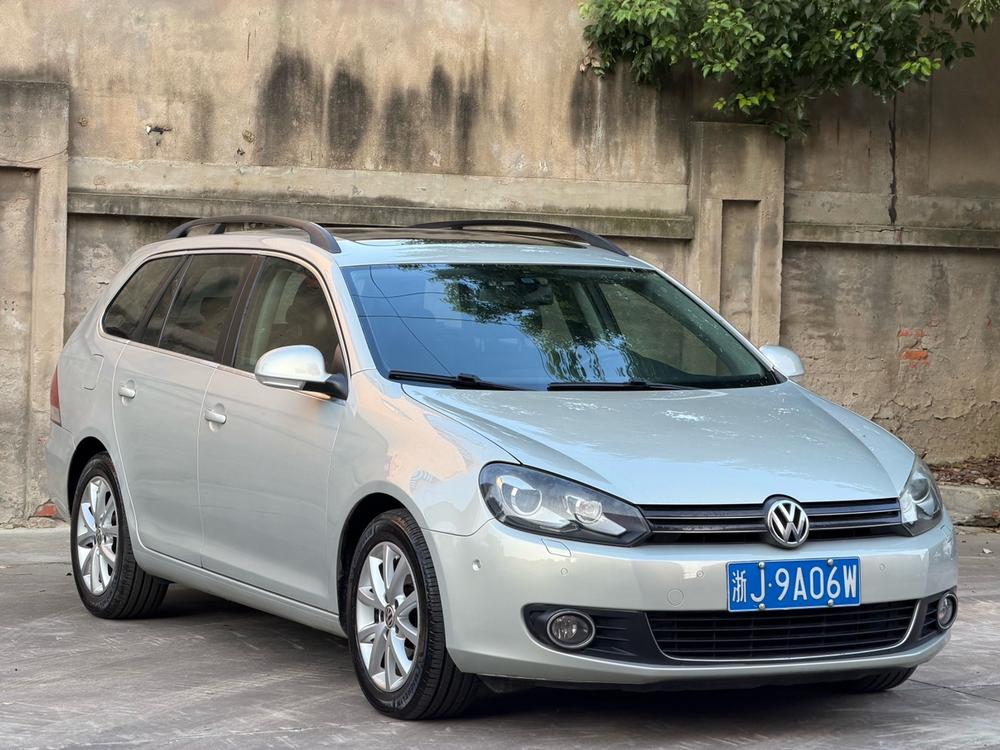 Volkswagen Golf (Imported) 2012 immagine di auto #3