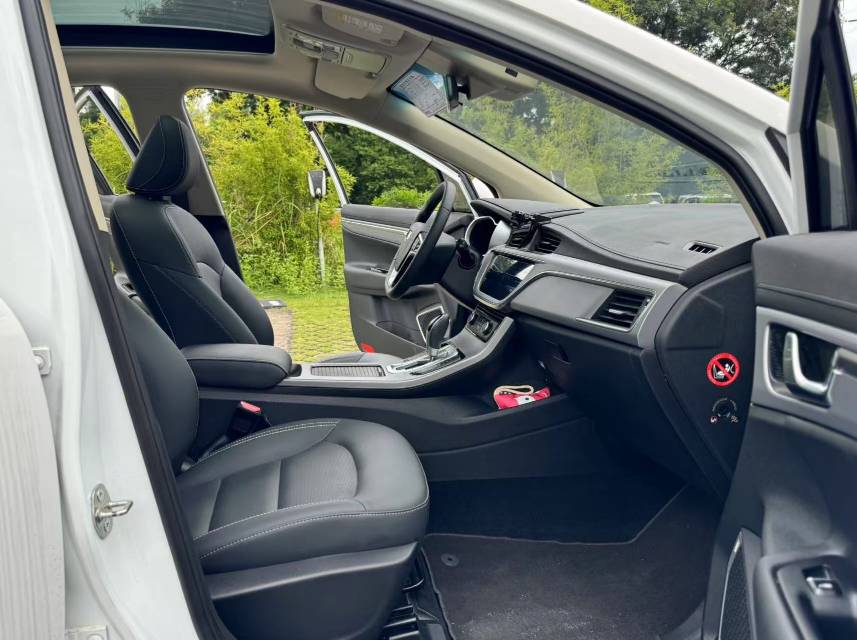 GEELY Emgrand GS 2018 #9 GEELY Emgrand GS 2018 car image #9