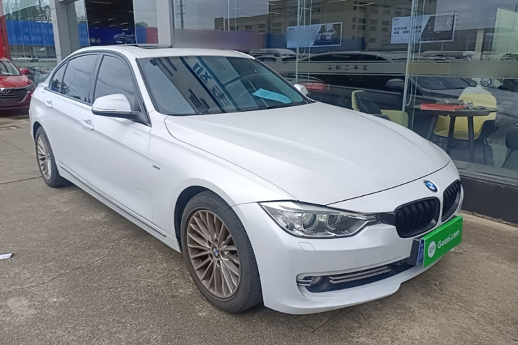 BMW 3 Series 2015 car image #6