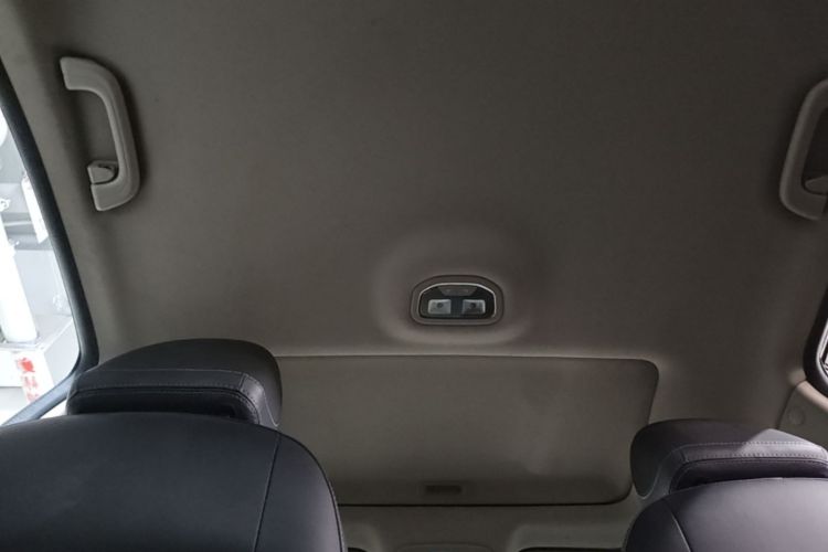 GEELY Emgrand 2018 car image #20