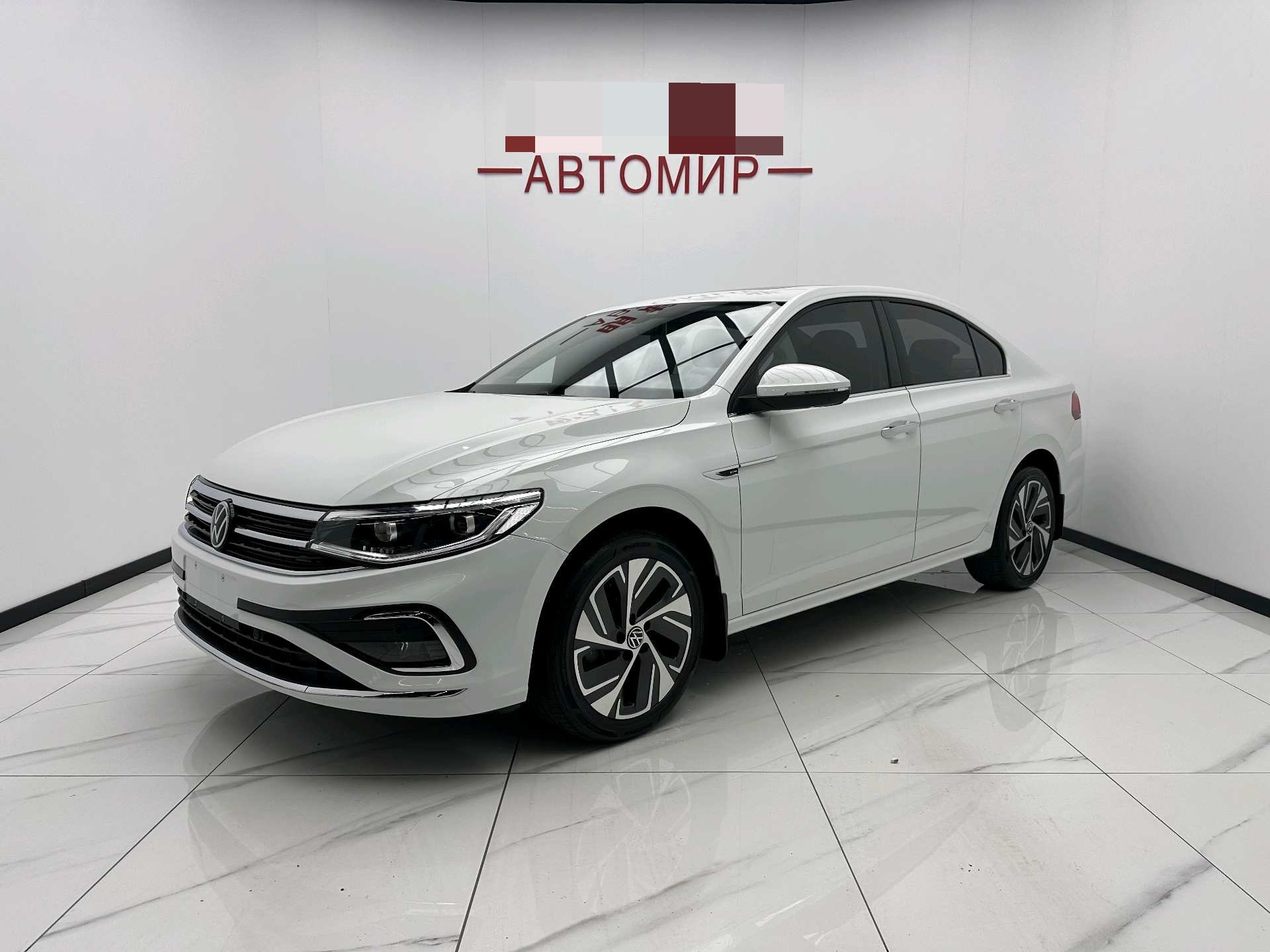 2022 immagine di auto 