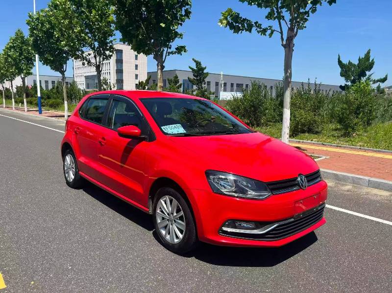 Volkswagen Polo 2014 صورة سيارة #3