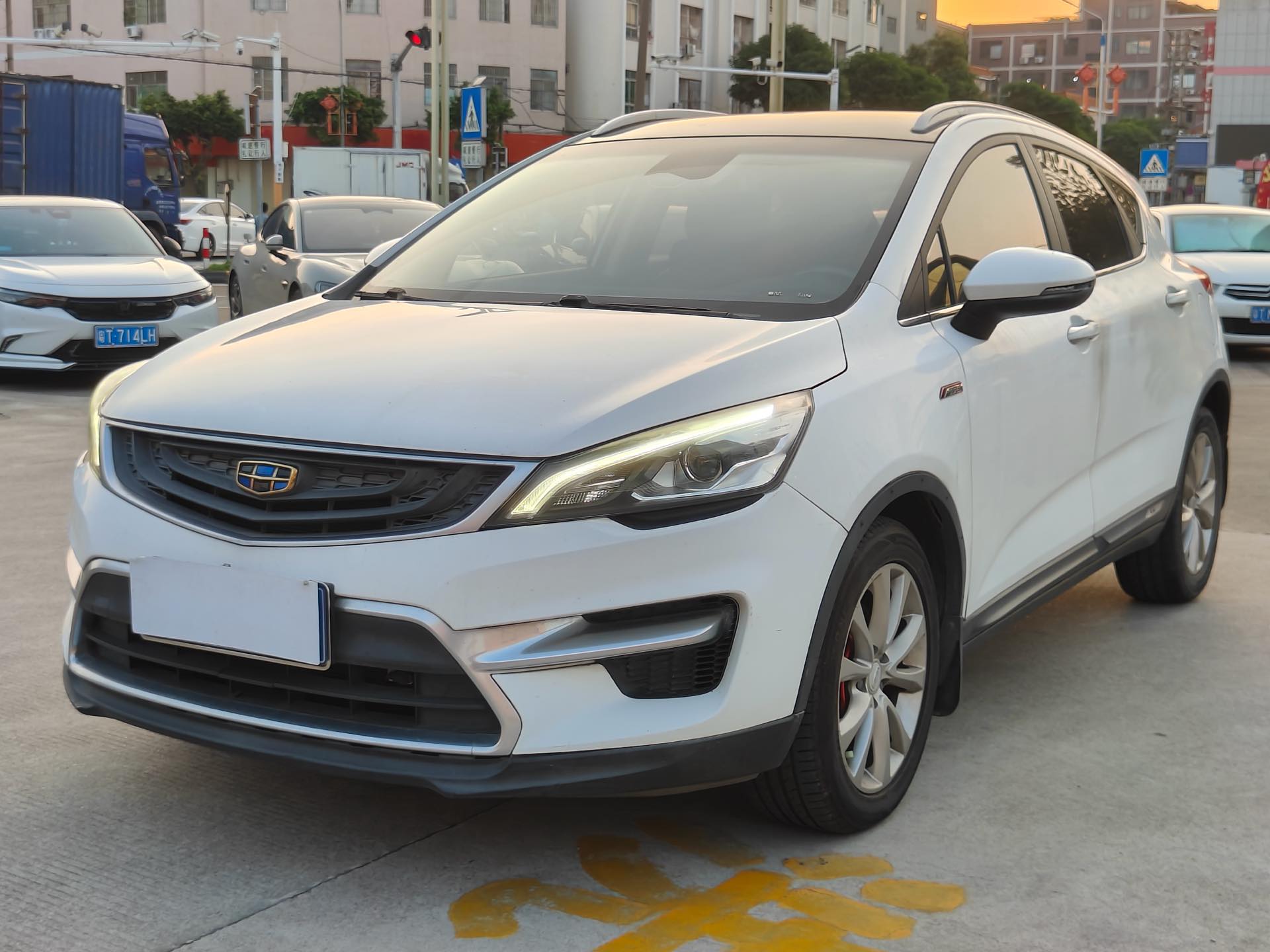 GEELY Emgrand GS 2018 GEELY Emgrand GS 2018 car image