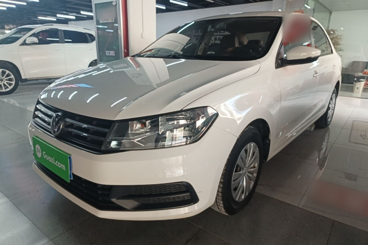 Volkswagen Santana 2019 car image #2