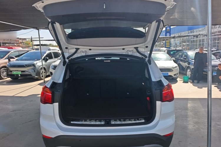 BMW X1 2018 car image #19