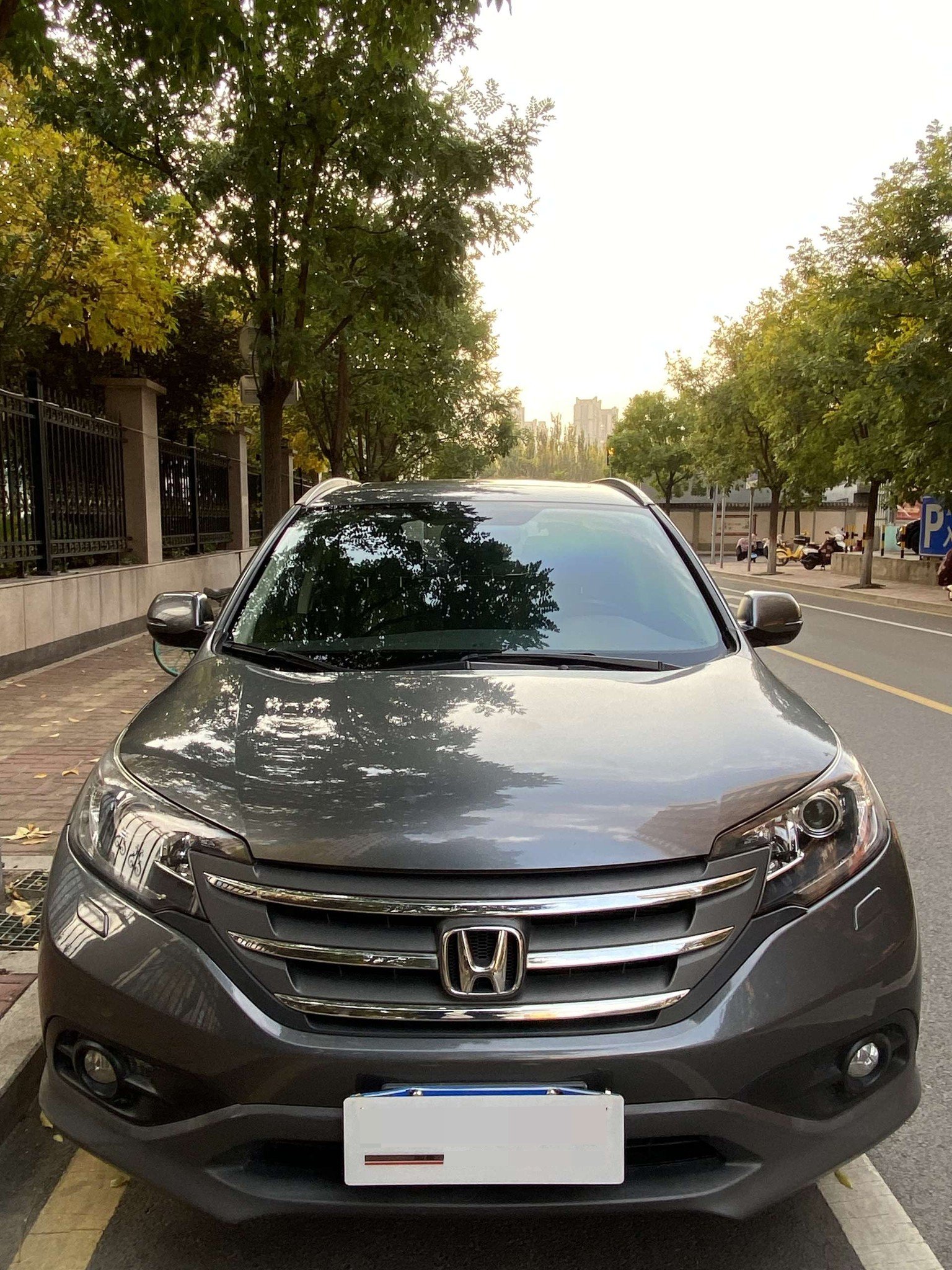 2012 imagem de carro #13