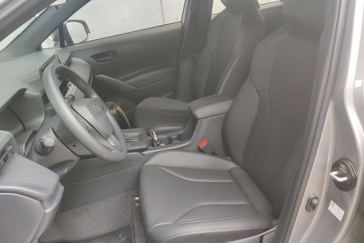 Toyota Corolla Cross 2026 immagine di auto #23