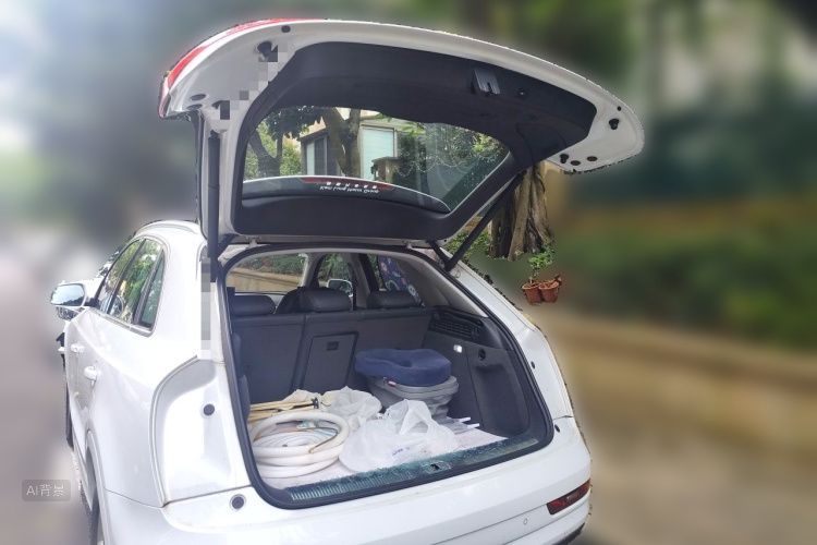 Audi Q3 2017 immagine di auto #21