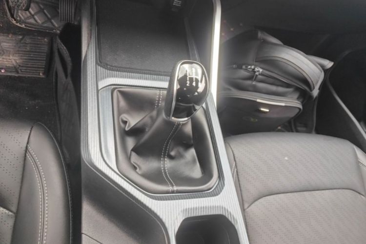 GEELY Emgrand 2023 #12 GEELY Emgrand 2023 car image #12