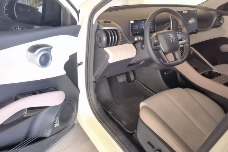 BYD Yuan Plus 2025 car image #12