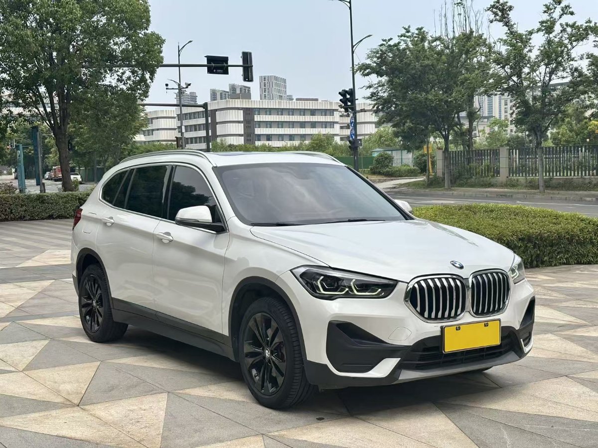 BMW X1 2021 #3 BMW X1 2021 car image #3