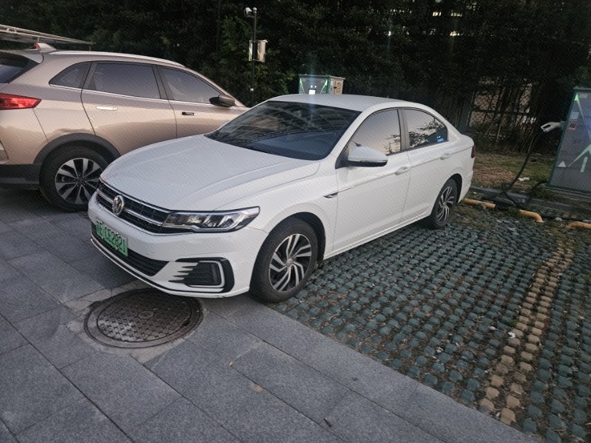 Volkswagen Bora Pure Electric 2021 Volkswagen Bora Pure Electric 2021 car image