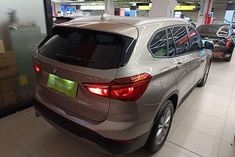 BMW X1 2018 #7 BMW X1 2018 car image #7