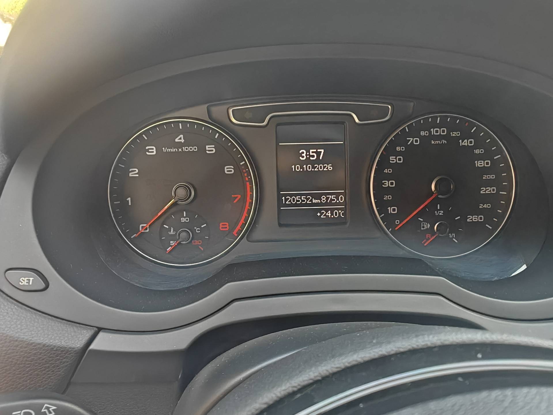 Audi Q3 2015 изображение автомобиля #6