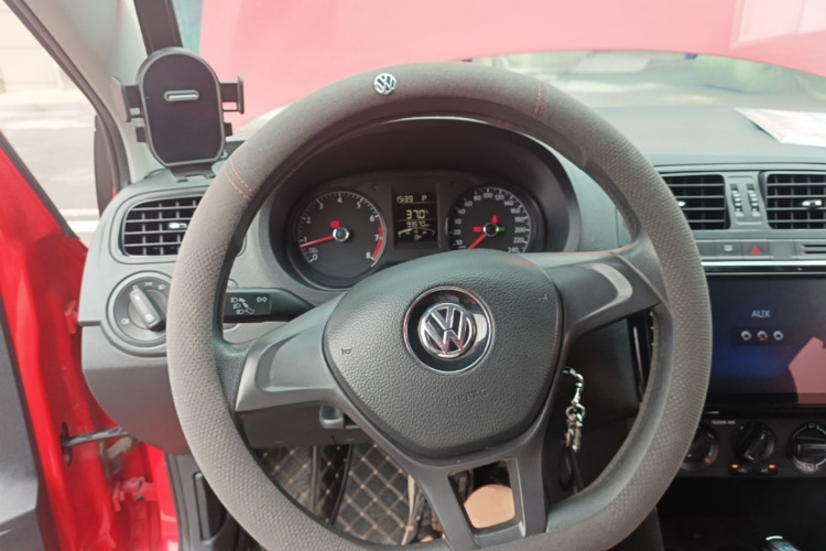 Volkswagen Polo 2019 #11 Volkswagen Polo 2019 car image #11