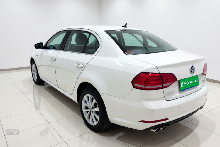 Volkswagen Lavida 2017 car image #5