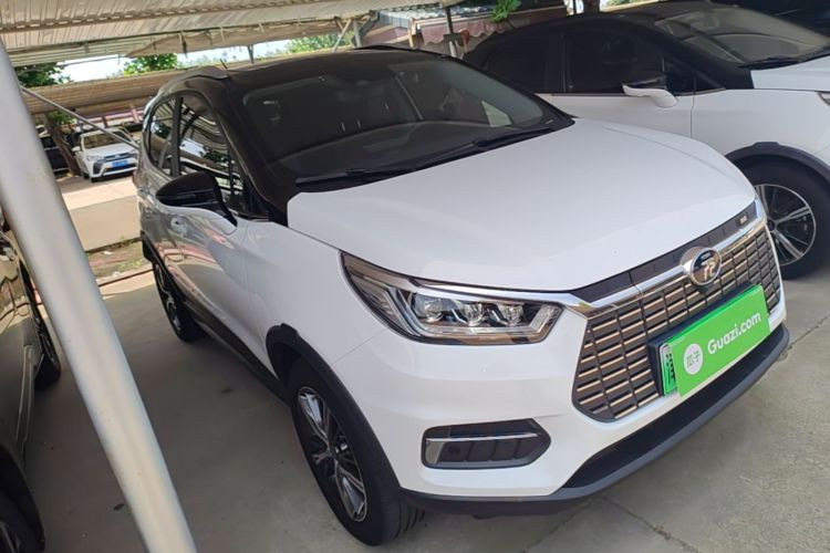 BYD Yuan New Energy 2019 #4 BYD Yuan New Energy 2019 car image #4