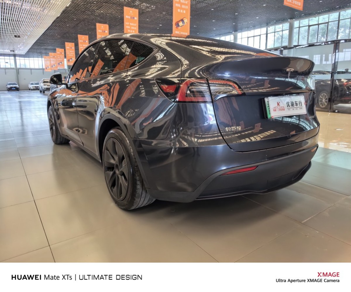 Tesla Model Y 2024 #8 Tesla Model Y 2024 immagine di auto #8