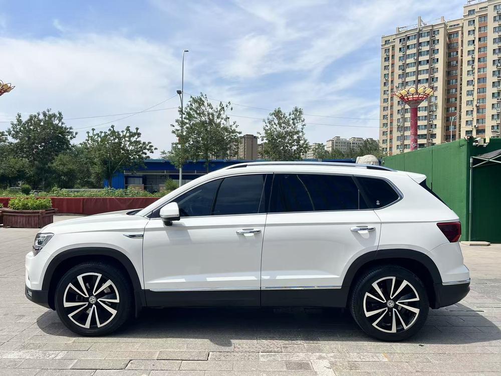 Volkswagen Tharu 2019 car image #4