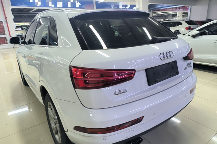 Audi Q3 2017 #5 Audi Q3 2017 car image #5
