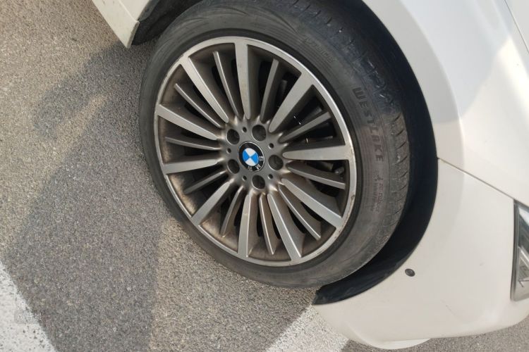 BMW 3 Series 2019 #9 BMW 3 Series 2019 imagen de coche #9