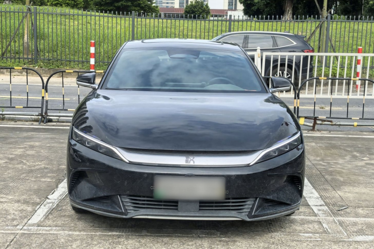 BYD Han 2025 car image #3