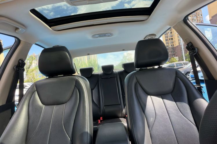 GEELY Emgrand 2017 #18 GEELY Emgrand 2017 car image #18