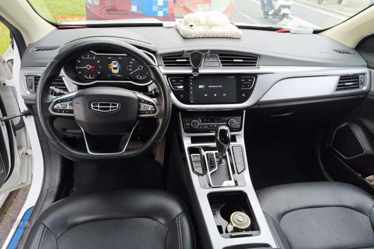 GEELY Emgrand GL 2020 #11 GEELY Emgrand GL 2020 car image #11