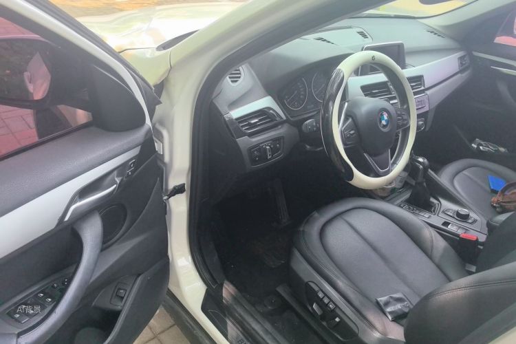 BMW X1 2017 car image #18