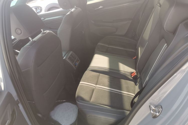 Volkswagen Golf 2021 imagem de carro #17