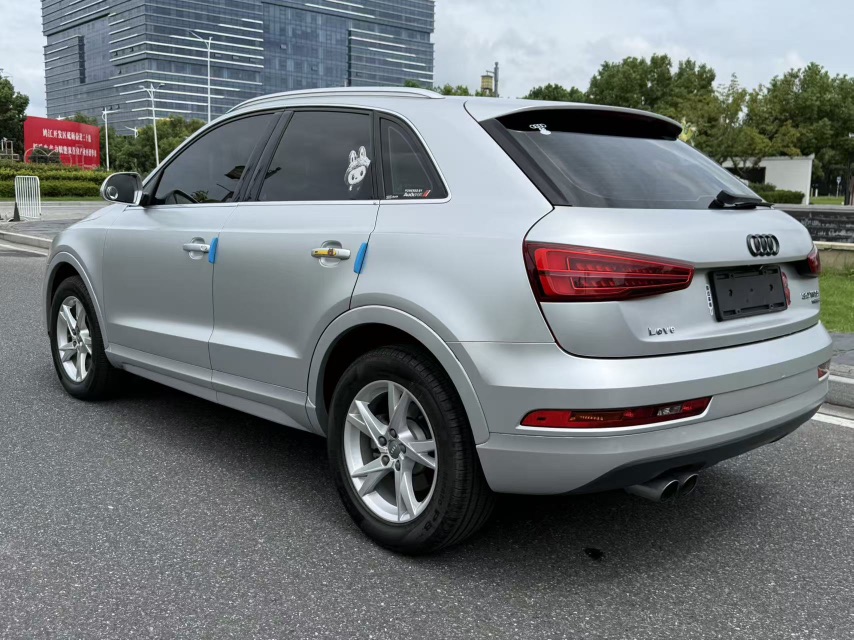 Audi Q3 2018 #5 Audi Q3 2018 car image #5