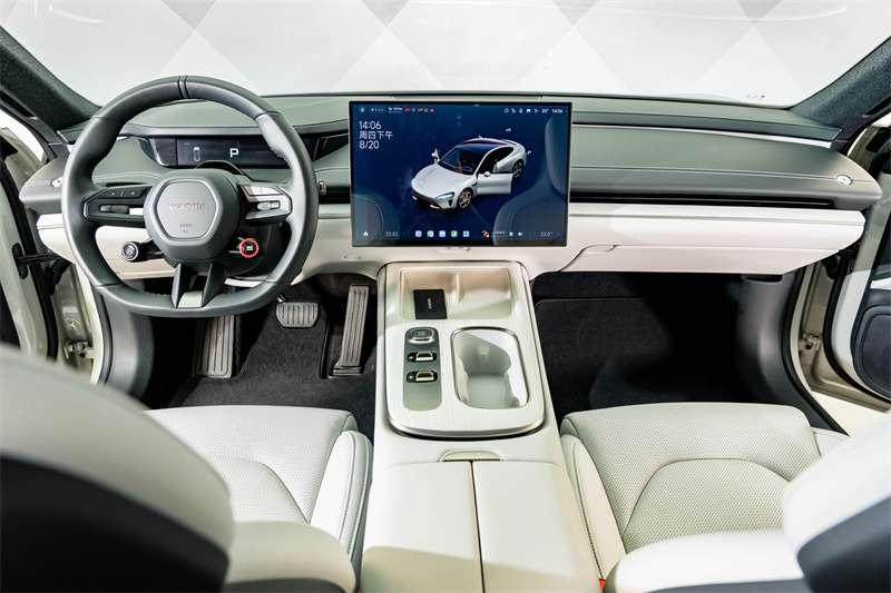 2025 #15 2025 immagine di auto #15
