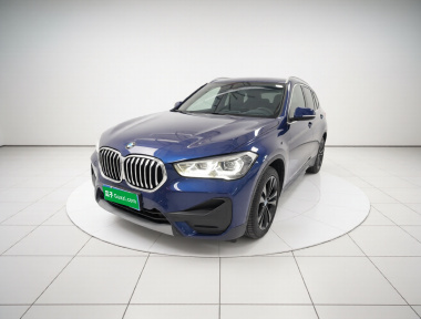 BMW X1 2019 BMW X1 2019 car image