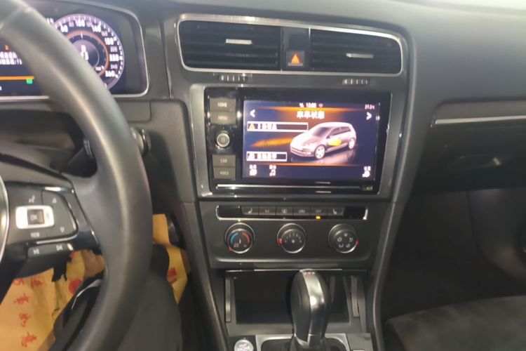 Volkswagen Golf 2019 #13 Volkswagen Golf 2019 car image #13