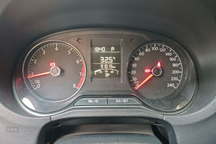 Volkswagen Polo 2017 #13 Volkswagen Polo 2017 car image #13