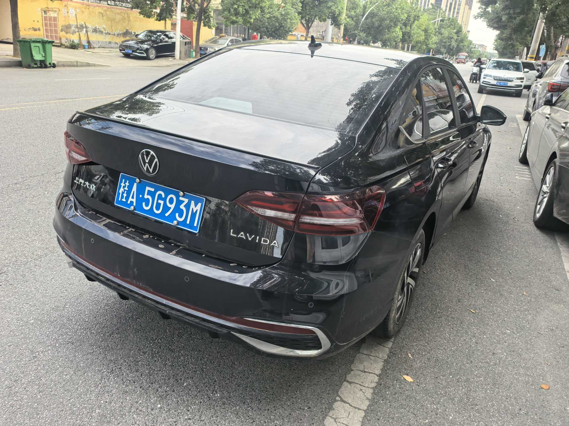 Volkswagen Lavida 2025 imagen de coche #3
