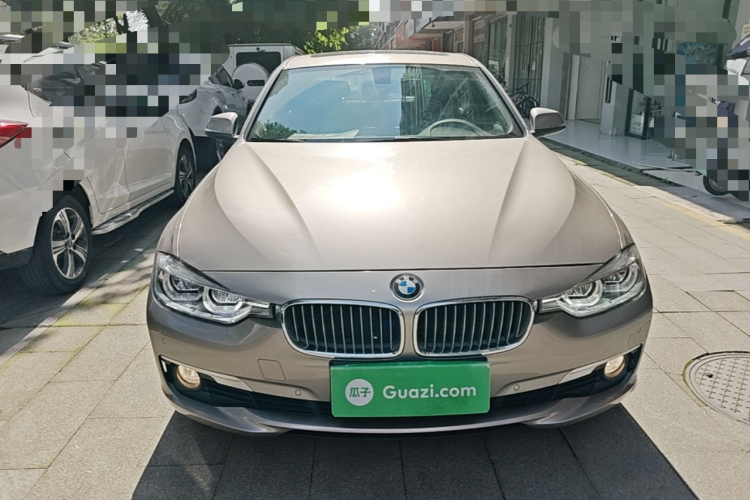 BMW 3 Series 2018 car image #3