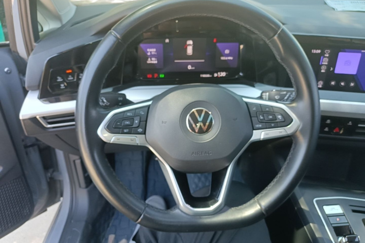 Volkswagen Golf 2022 #15 Volkswagen Golf 2022 car image #15