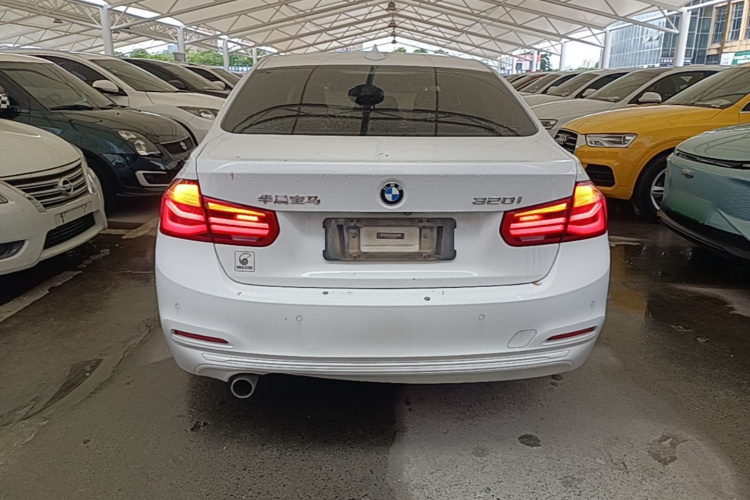 BMW 3 Series 2016 car image #6