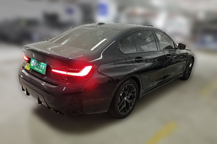 BMW 3 Series 2025 #7 BMW 3 Series 2025 car image #7