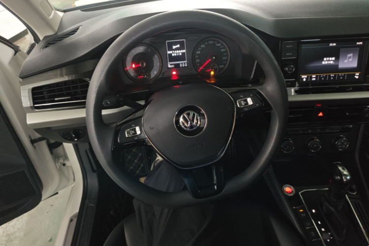 Volkswagen Lavida 2020 #15 Volkswagen Lavida 2020 car image #15