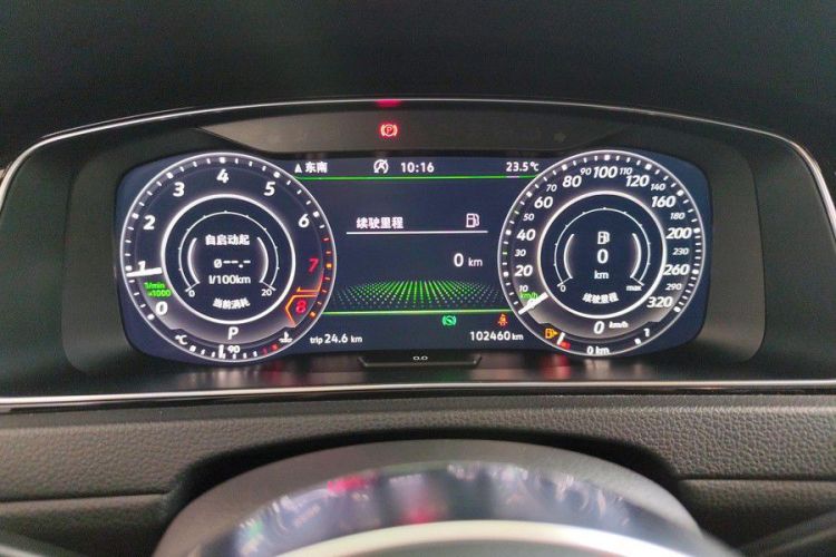 Volkswagen Golf 2020 car image #8