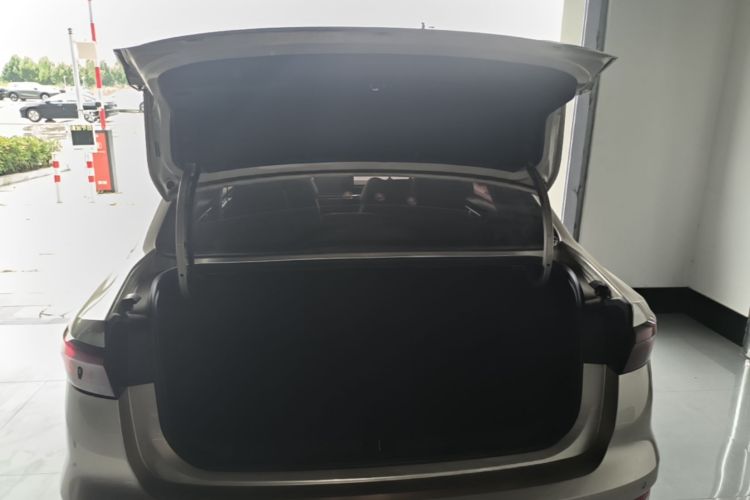 GEELY Emgrand 2022 #21 GEELY Emgrand 2022 car image #21