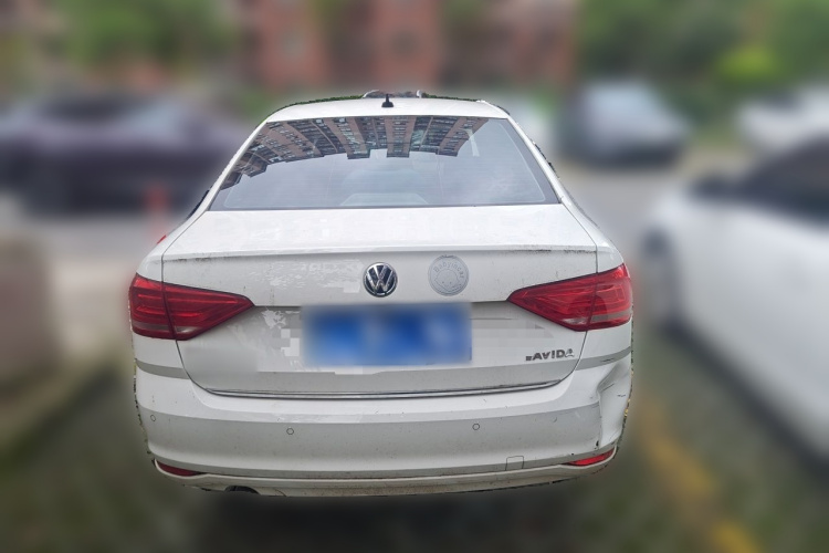 Volkswagen Lavida 2017 car image #4