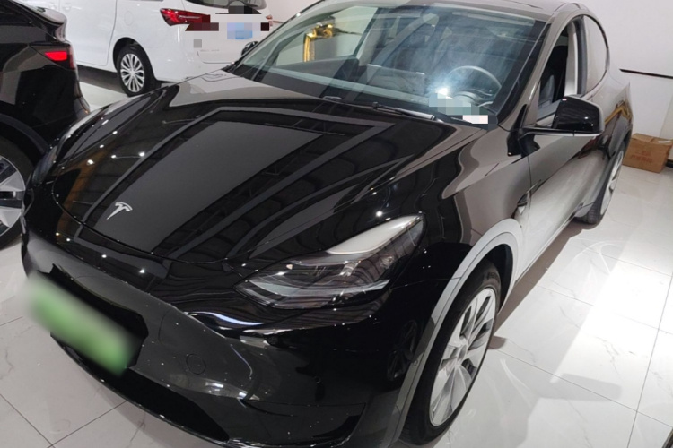 Tesla Model Y 2022 #2 Tesla Model Y 2022 car image #2