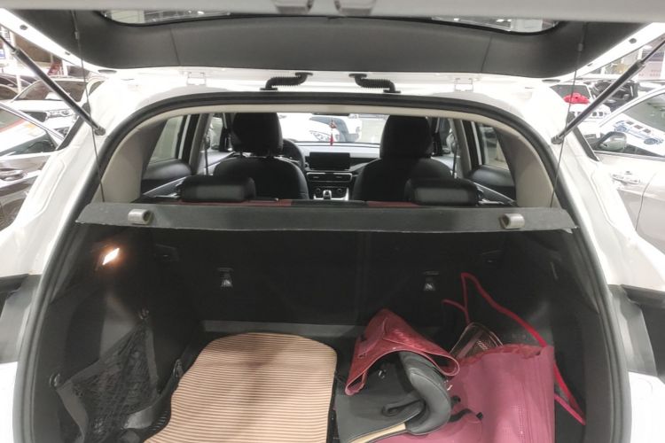 GEELY Coolray 2021 #19 GEELY Coolray 2021 car image #19