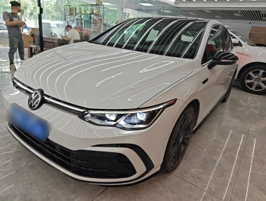 Volkswagen Golf 2023 car image 