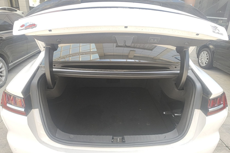 BYD Han 2021 car image #19
