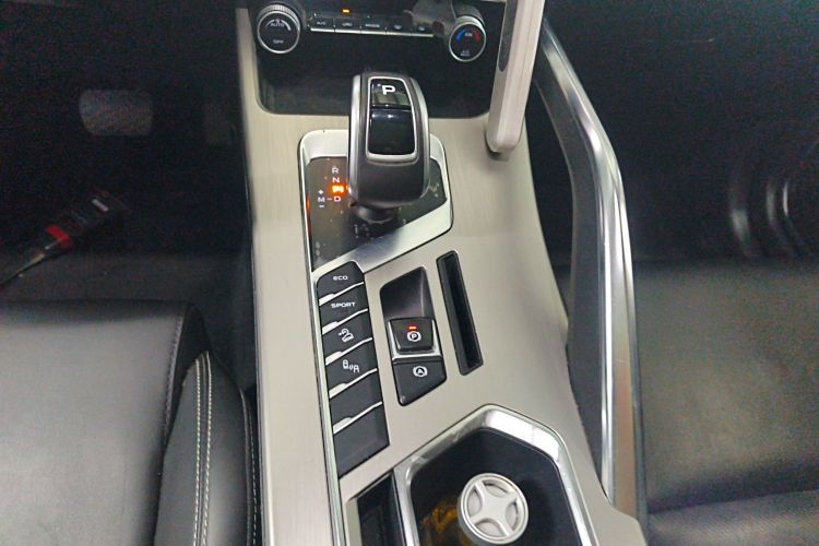 GEELY Coolray 2019 imagen de coche #18